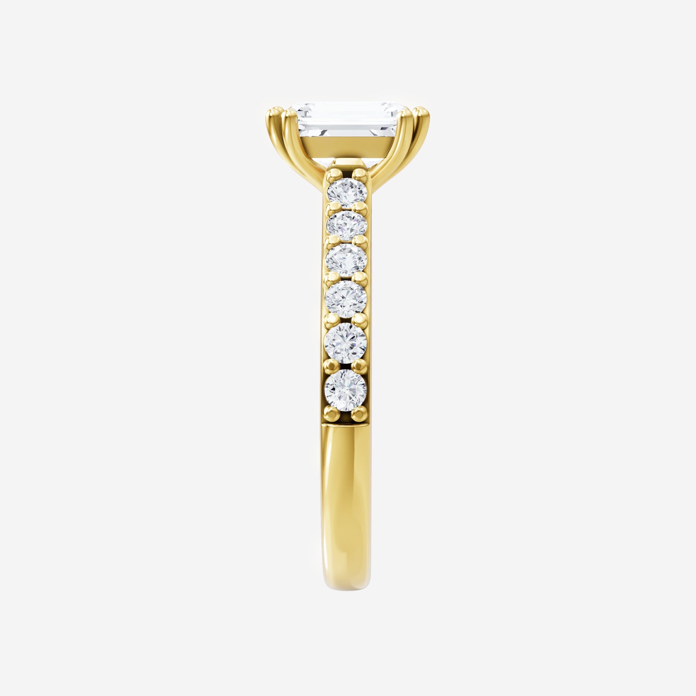 Anillo de esplendor brillante esmeralda