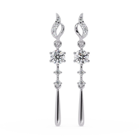 Pendientes tipo chaqueta con diamantes cultivados en laboratorio de 3,25 quilates