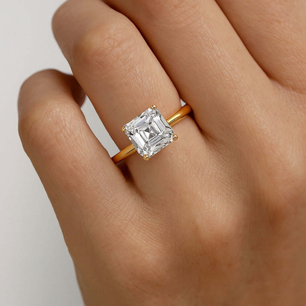 Anillo solitario Asscher con diamantes cultivados en laboratorio (1 ct-1,50 ct)