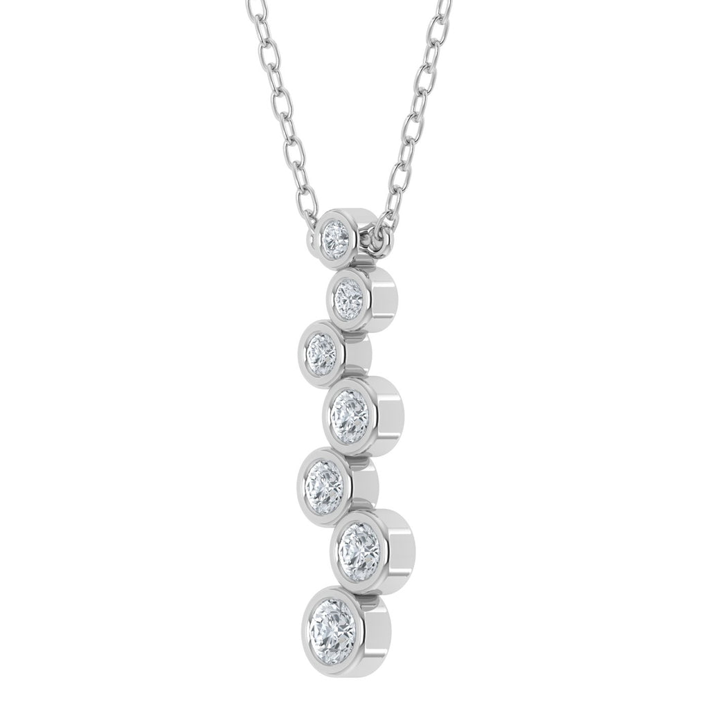 Colgante con bisel de diamantes cultivados en laboratorio de 0,50 ct