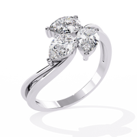 Elegante anillo de diamantes cultivados en laboratorio con forma de pera y tres piedras
