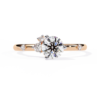 Anillo de diamantes asimétricos cultivados en laboratorio