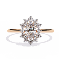 Anillo de diamantes cultivados en laboratorio con halo ovalado de inspiración vintage