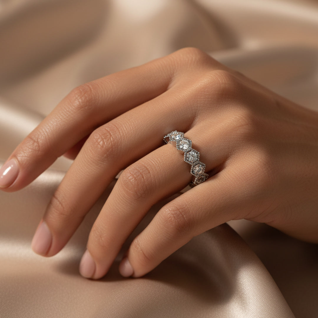 Vintage-Inspired Lab Grown Diamond Band